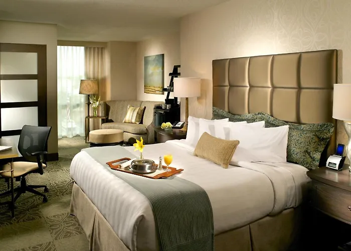 Crowne Plaza Charleston By Ihg Hotel North Charleston