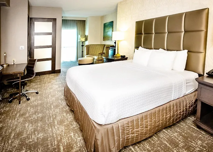 Crowne Plaza Charleston By Ihg North Charleston