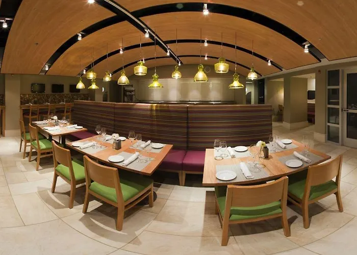 Crowne Plaza Charleston By Ihg