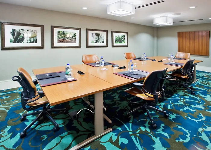 Crowne Plaza Charleston By Ihg Hotel North Charleston