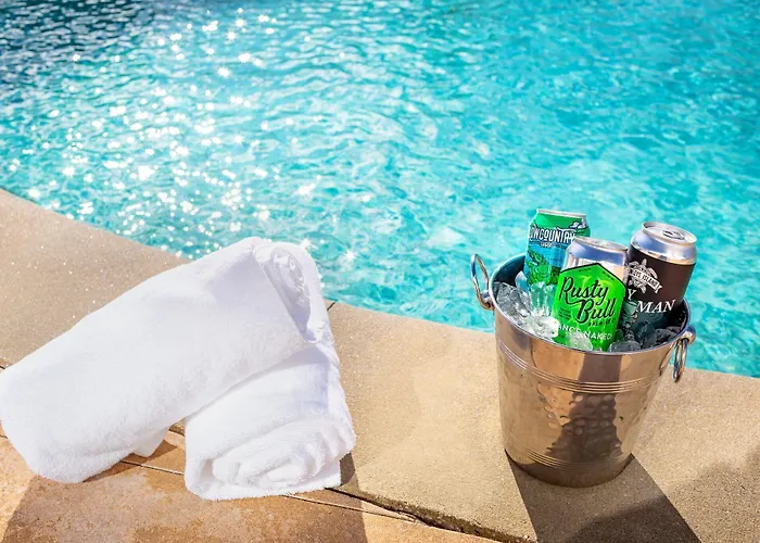 Crowne Plaza Charleston By Ihg Hotel North Charleston