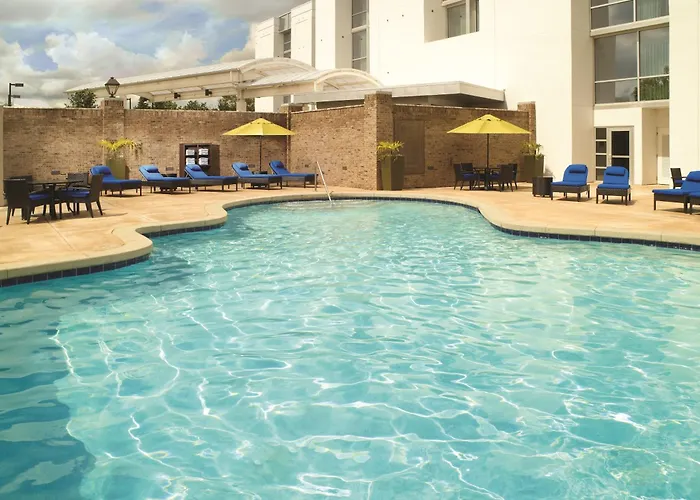 Crowne Plaza Charleston By Ihg Hotel 4*